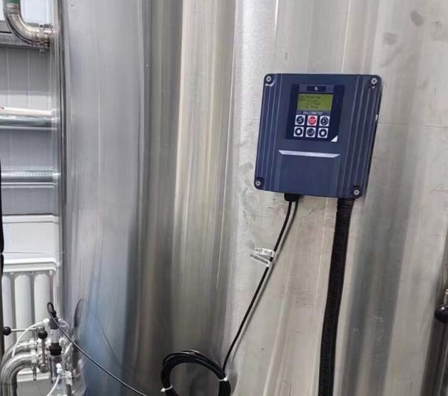 ˮ�г������߼���ǣ��������أ�